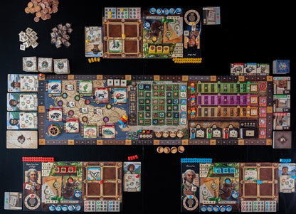 Carl von Linné — three-player table setup with main board and player boards