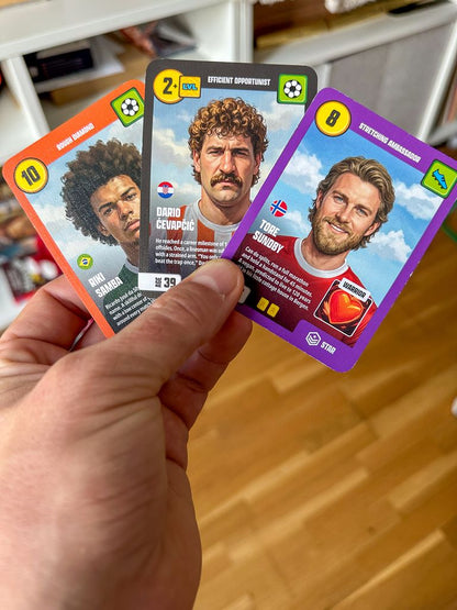 Sunday Manager — a hand of footballer player cards